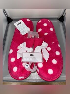 Women's Slippers Pink White Polka Dots Size L 10-11